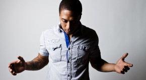 Chic Raw (@ChicRaw) – Cali Freestyle