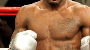 Adrien Broner ( @AdrienBroner ) vs Vicente Escobedo (@ChenteEscobedo) Full Fight