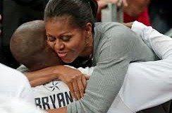 Michelle Obama Hugs Men USA Basketball Team (Video)