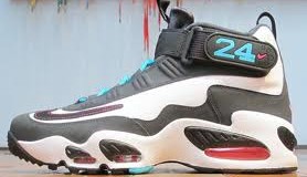 Nike Air Griffey Max 1 "Home Run Derby" via @eldorado2452