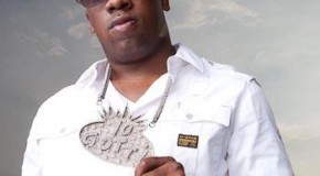 Yo Gotti (@Yogottikom) Shows Millions in Jewelery