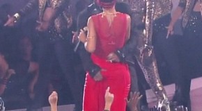 Rihanna 2012 MTV VMA's Performance Featuring ASAP Rocky & The ASS GRAB (Video)