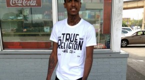 Lil Reese (@LilReese300) – Bodies Ft. Juelz Santana (@theJuelzSantana)