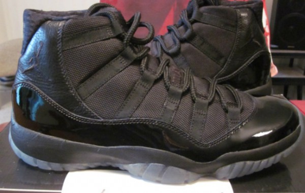 Jordan 11 2013 Holiday Release