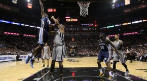 Memphis Grizzlies Guard Quincy Pondexter Reigns Down on San Antonio Forward Boris Diaw (Video)