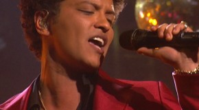 Bruno Mars – Treasure (Official Video)