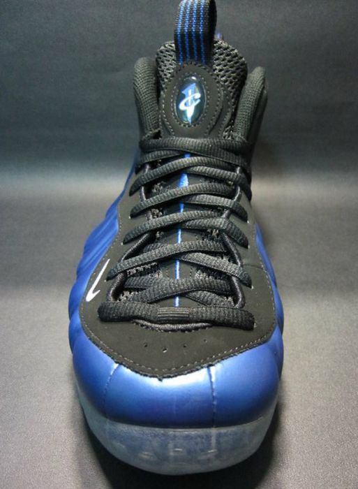 foam4 Nike Air Foamposite One “Dark Neon Royal” Releasing Spring 2011 (Pics)  