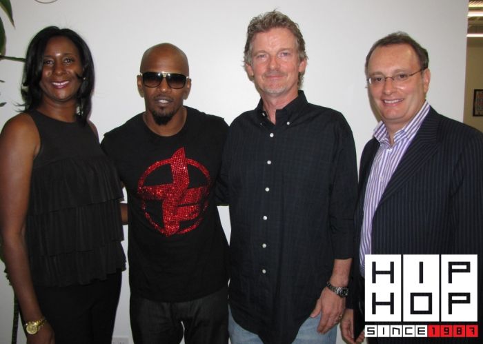 image122 Universal Music Publishing Group Signs Jamie Foxx  