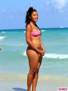 Angela-Simmons-in-a-Bikini-in-South-Beach41-435x580-225x300 Angela-Simmons-in-a-Bikini-in-South-Beach41-435x580  
