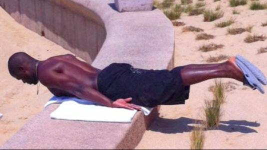 51511 Kevin Hart Sun Tan Plank Swag  