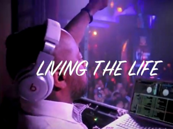 Living The Life: Video 500 (Video)