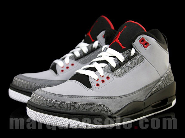 air-jordan-3-stealth-first-look-31 Jordan 3 "Stealth" release date  