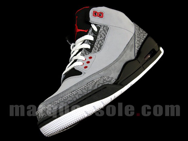 air-jordan-3-stealth-first-look-4 Jordan 3 "Stealth" release date  