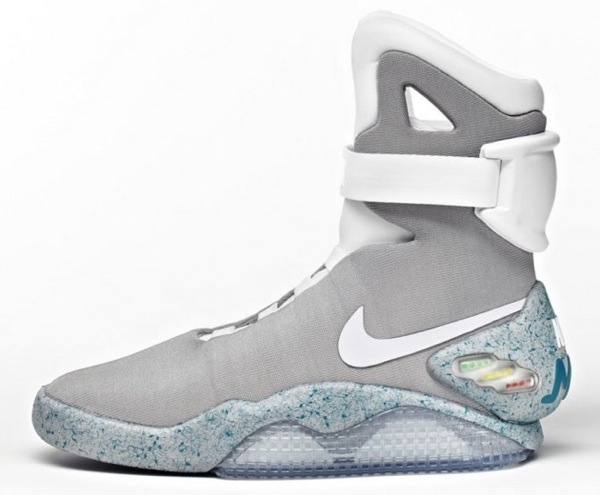 20110909-084112 Nike Air Mags "McFlys"  