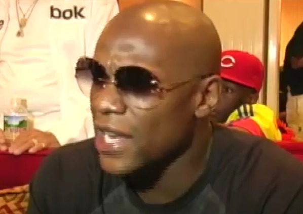 Mayweather Says Fight Against Victor Ortiz “Won’t Go the Distance” (Video)