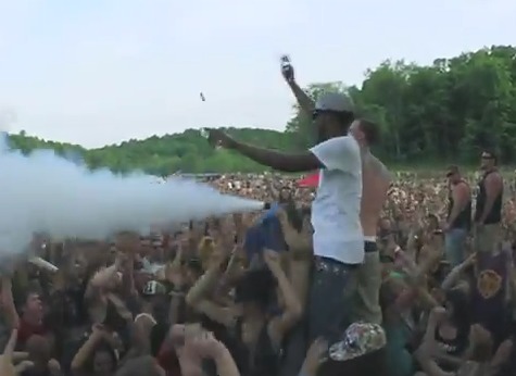 Welcome To The Rage: Machine Gun Kelly (@MachineGunKelly) (Video)