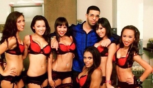 Drake Celebrates His 25th Birthday in Las Vegas (Video)