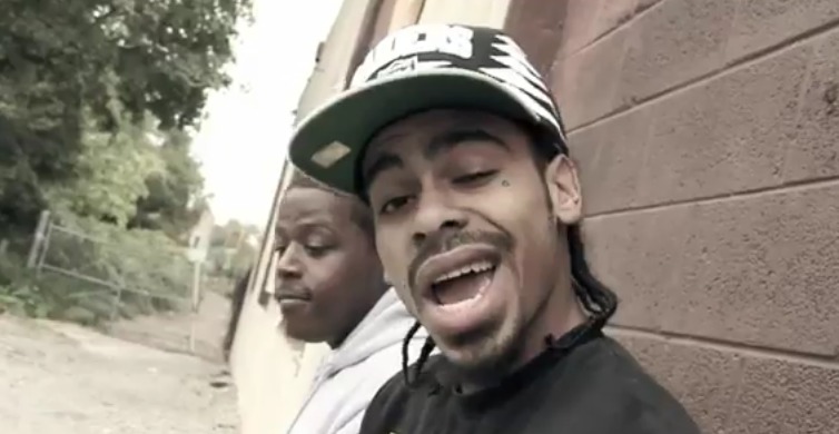 Young Sam (@YoungSam215) – 100 Hunnit Ft @Merc_215 (Video via @MoneyBagz215)