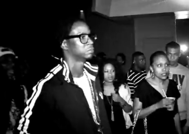 2 Chainz (@2Chainz) – Riot (Video via @SHOTZONLINE) + T.R.U. Realigion Tracklist