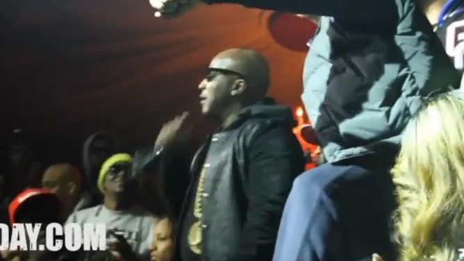 Young Jeezy – I Do (Live at theVelvet Room) with T.I. & Big Sean (Video)