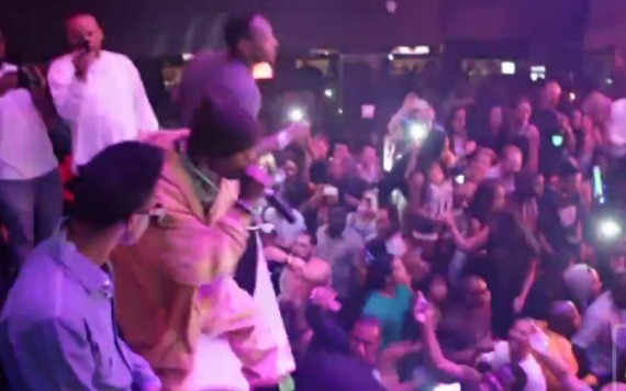 DMX Shuts Down Club LIV in Miami With Lil Wayne As His Hype-man (Video)