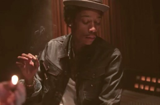 Wiz Khalifa – Oh Gee La Freestyle Ft Juicy J & Lola Monroe (Video)