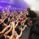 Yelawolf (@Yelawolf) Knocks Out Fan On Stage (Video)