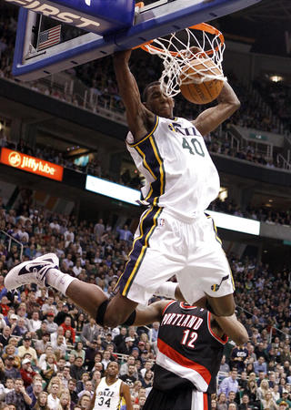 jeremyevans1 Checkout The 2012 NBA Slam Dunk Contestant Introductions (via @BrandonOnSports)  