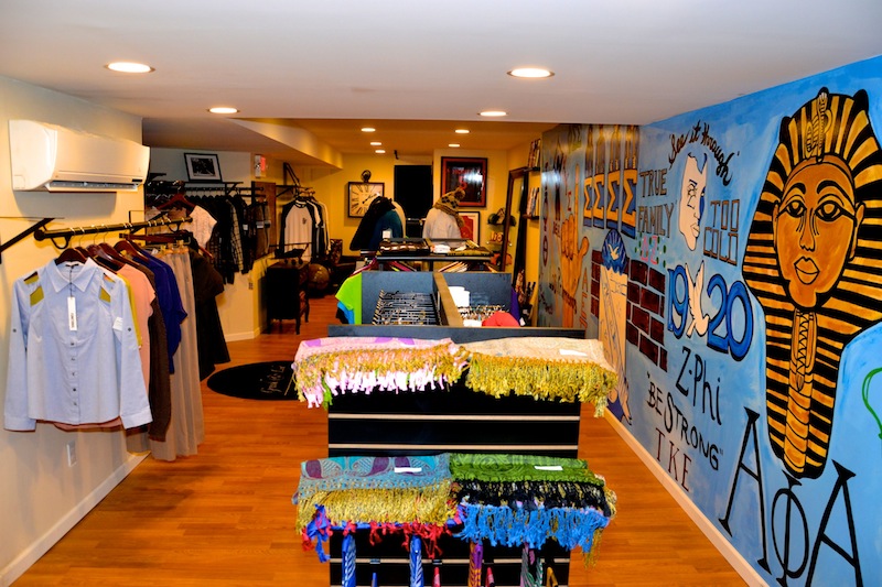 Checkout The New GREEKandLIFE Boutique On Temple University s