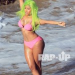nmm5-150x150 Nicki Minaj Wears A Pink Bikini & Green Hair On The Set Of “Starships” (Photos Inside)  