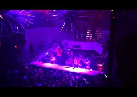 Lil Wayne – Crew Love (Live at Club LIV In Miami) (Video)