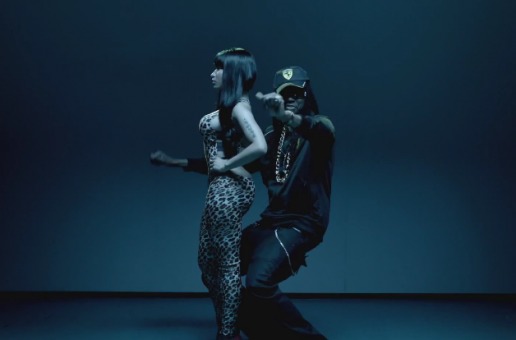 Nicki Minaj (@NickiMinaj) – Beez In The Trap Ft. @2Chainz (OFFICIAL VIDEO)