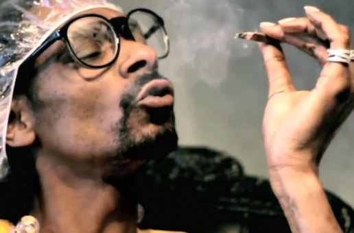 Snoop Dogg – Stoner’s Anthem (4/20 Tribute Video)