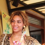 tumblr_m1xitfgOoL1rqgjz2o1_1280-150x150 Beyonce Releases Personal Photos of Her & Jay-Z (Photos Inside)  