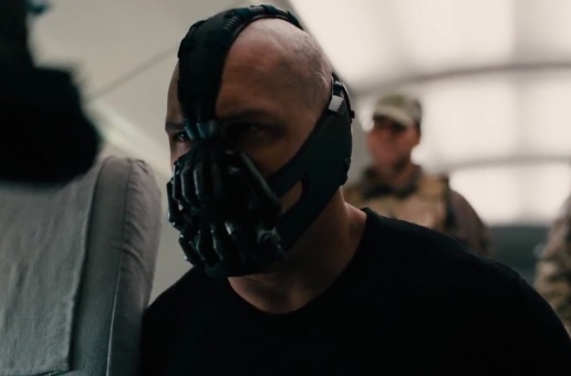 The Dark Knight Rises (Trailer)