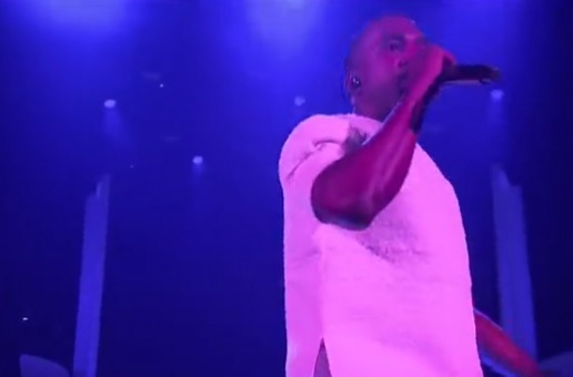 Kanye West – New God Flow (Acapella) at the 2012 BET Awards (Video)