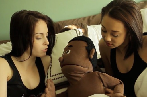Peanut Live 215 (@PeanutLive215) Has Jungle Fever (Starring @LiveW_RachelO) (Video)