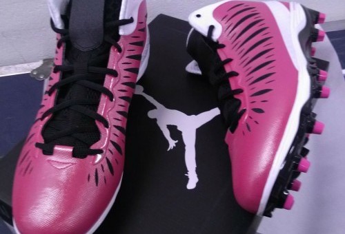 Air Jordan Super Fly (Hakeem Nicks) (Breast Cancer Awareness)