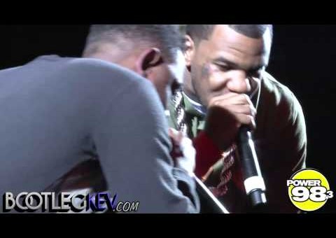 Kendrick Lamar jumps on stage with GAME at PowerHouse 2012 (Shot by @BootlegKev)