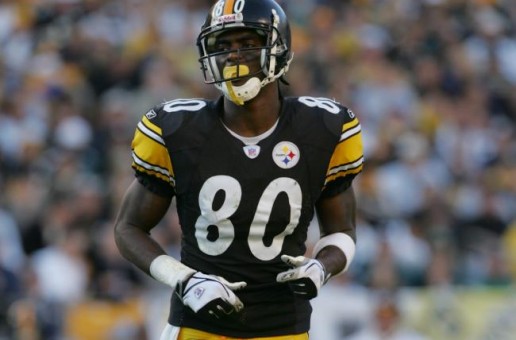 Plaxico Burress Back In Black And Yellow; Will Play Sunday