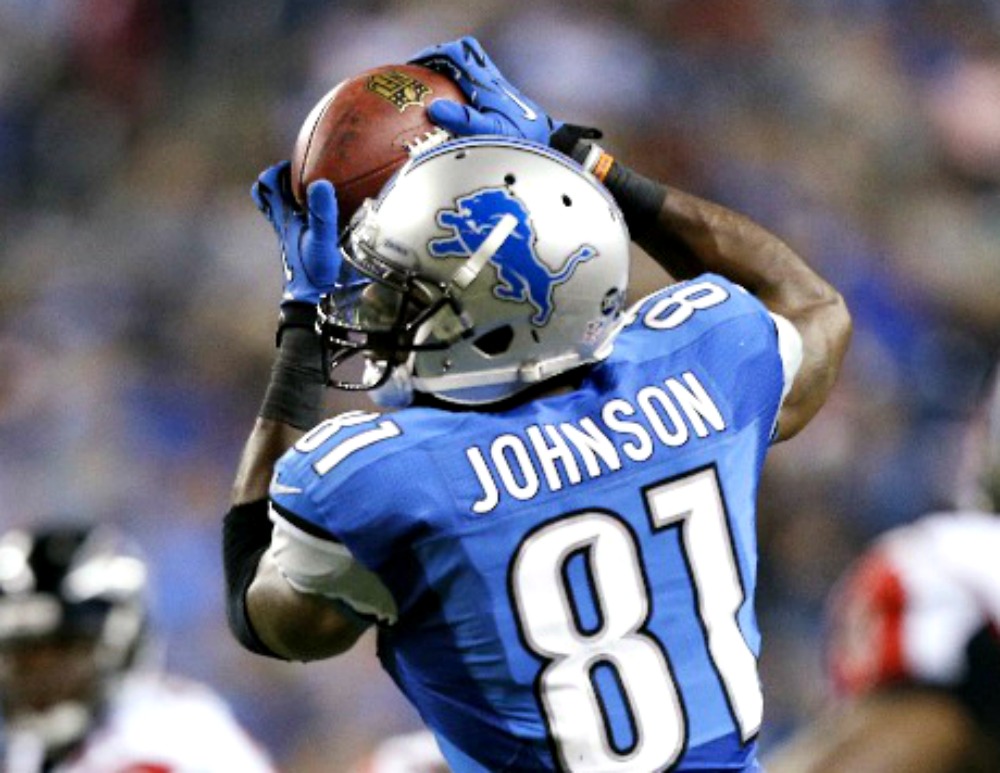 Falcons Detroit Lions Calvin Johnson Breaks Single Season NFL Receiving Record (Video)  