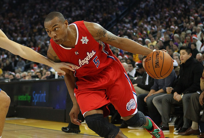 caron Lob City's Caron Butler Posterizes Mavs Chris Kamen 