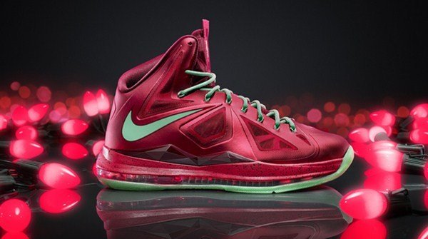 sfl-miami-heat-lebron-james-s122012-001 Santa Sole: Today's NBA Christmas Kicks  (Photos)  