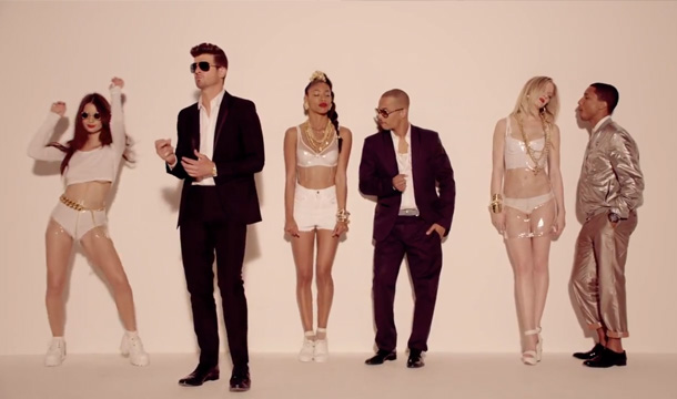 Robin-Thicke-Blurred-Lines-Ft-TI-Pharrell Robin Thicke Ft. Pharrell & T.I. - Blurred Lines (Video)  
