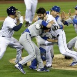 Los Angeles Dodgers Pitcher Zack Greinke Breaks His Shoulder After Brawl With Carlos Quentin (Video)