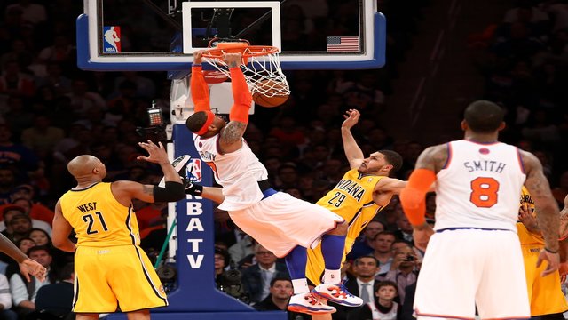 carmelo-anthony-new-york-knicks-Jeff-Pendergraph-indiana-pacers Carmelo Anthony's Monster Dunk Puts Pacers Big Man Pendergraph On His Back (Video)  