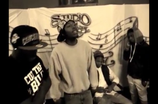 Duttch Smoke Ent Presents: TrapHouse Rap Battles (Logiq vs. Loso) (Video)