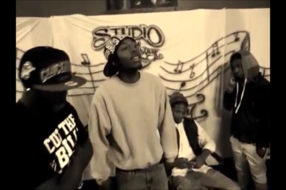 photo-4-1 Duttch Smoke Ent Presents: TrapHouse Rap Battles (Logiq vs. Loso) (Video)  