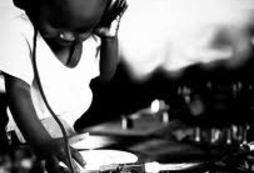 @DjBenz – Respect The Dj Weekly Mix Feat @LilSnupe @IamJimmewallst @MeekMill @TianiVictoria & More