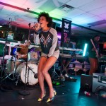 Solange Performs Live From A Brooklyn Laundromat (Video)
